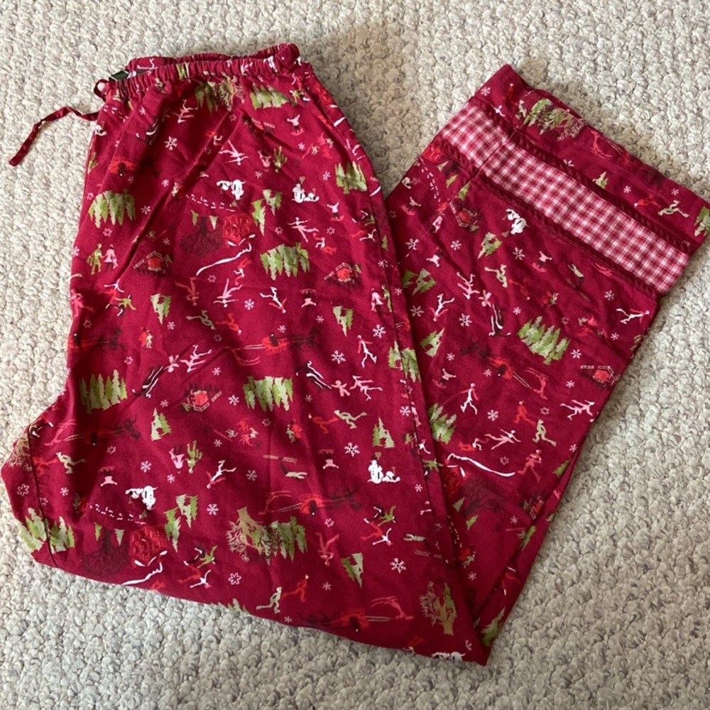 Eddie Bauer size L Tall Red Printed Pajama Pants